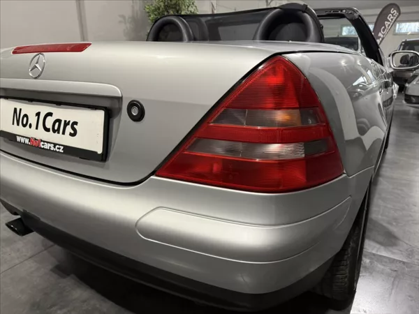 Mercedes-Benz SLK 2,0 200 15.000KM RARITA TOP - foto 20