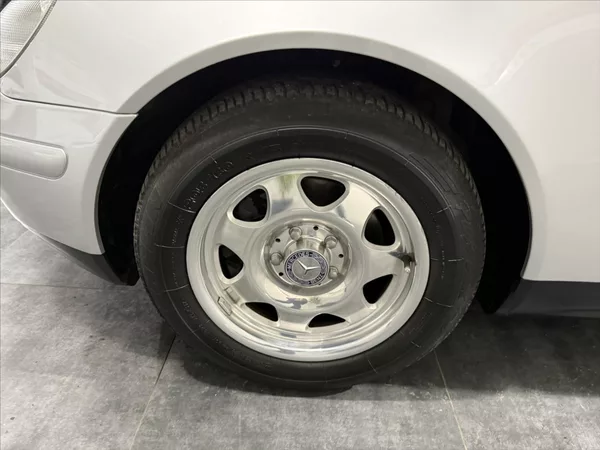 Mercedes-Benz SLK 2,0 200 15.000KM RARITA TOP - foto 24