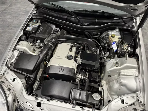 Mercedes-Benz SLK 2,0 200 15.000KM RARITA TOP - foto 29