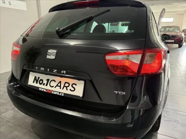 Seat Ibiza 1,6 TDI 66KW STK 02/28 ALU - foto 14