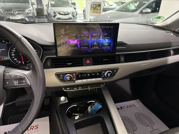 Audi A4 2,0 TDI QUATTRO MATRIX TZ - foto 15