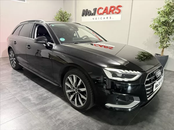 Audi A4 2,0 TDI QUATTRO MATRIX TZ - foto 2