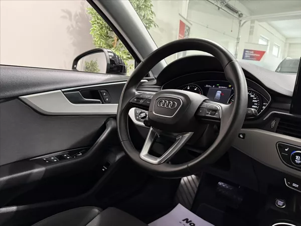 Audi A4 2,0 TDI QUATTRO MATRIX TZ - foto 22