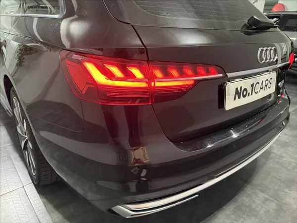 Audi A4 2,0 TDI QUATTRO MATRIX TZ - foto 34