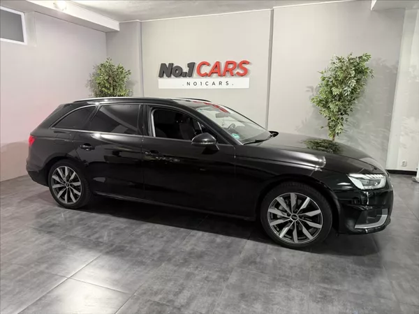 Audi A4 2,0 TDI QUATTRO MATRIX TZ - foto 40