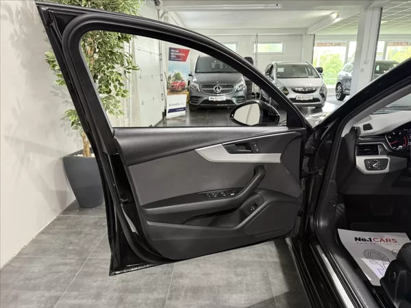 Audi A4 2,0 TDI QUATTRO MATRIX TZ - foto 6