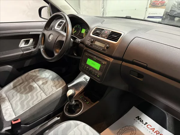 Škoda Roomster 1,9 TDI 77KW STYLE VÝHŘEV - foto 15
