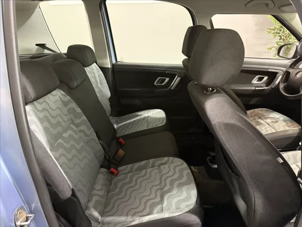 Škoda Roomster 1,9 TDI 77KW STYLE VÝHŘEV - foto 19