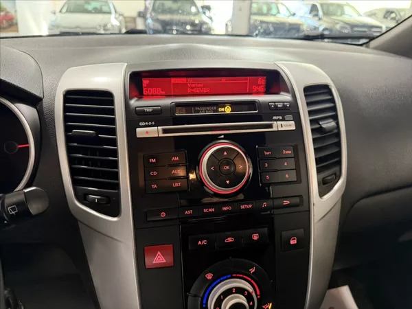 Kia Venga 1,4 i KLIMA ALU PO STK - foto 13
