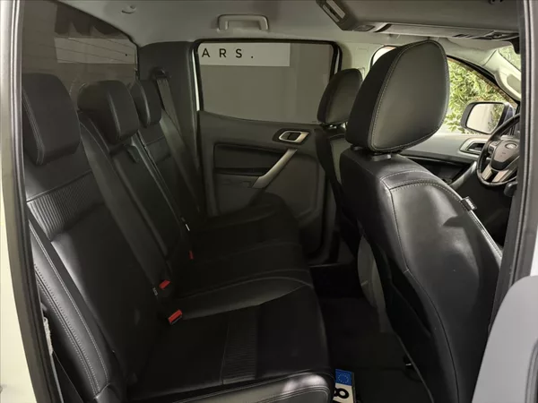 Ford Ranger 3,2 TDCI 4X4 3,5T NOVÝ MOTOR - foto 24