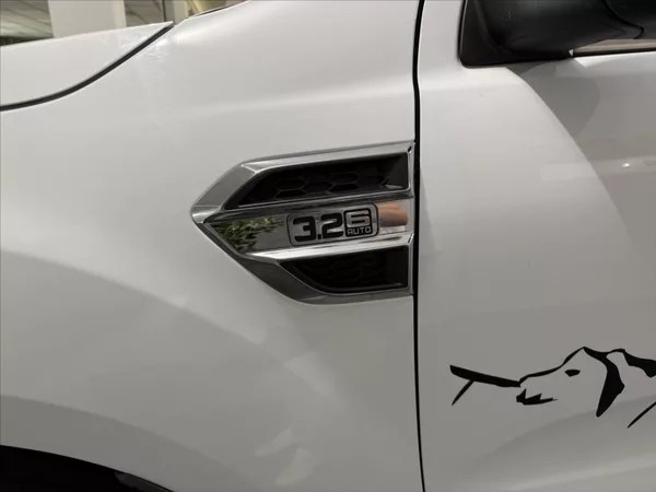Ford Ranger 3,2 TDCI 4X4 3,5T NOVÝ MOTOR - foto 30