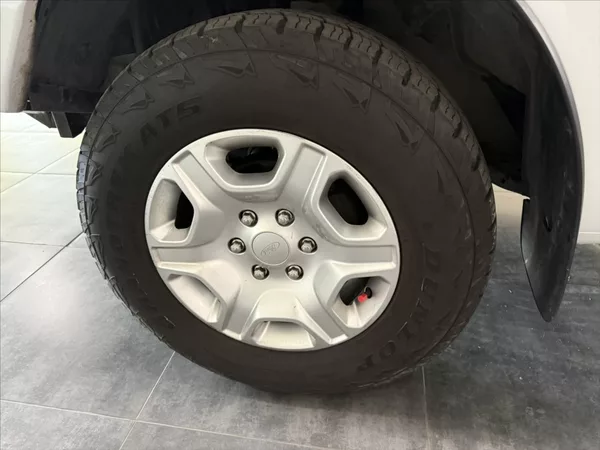 Ford Ranger 3,2 TDCI 4X4 3,5T NOVÝ MOTOR - foto 31