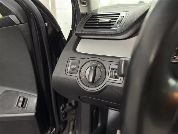 Volkswagen Passat 2,0 TDI 103KW BEZ KOROZE TOP - foto 14