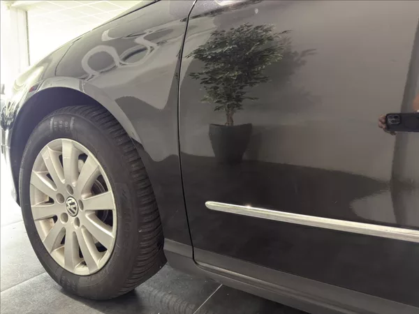 Volkswagen Passat 2,0 TDI 103KW BEZ KOROZE TOP - foto 32