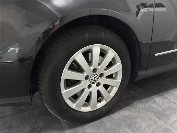 Volkswagen Passat 2,0 TDI 103KW BEZ KOROZE TOP - foto 33