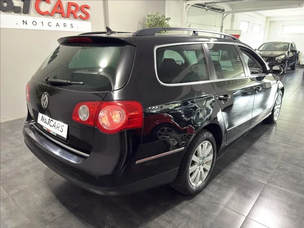 Volkswagen Passat 2,0 TDI 103KW BEZ KOROZE TOP - foto 5