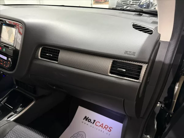 Mitsubishi Outlander 2,3 DI-D 100 LET EDICE 7 MÍS - foto 17
