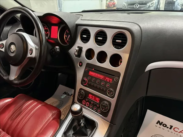 Alfa Romeo 159 2,4 JTDm V5 147 kW BOSE TOP - foto 21