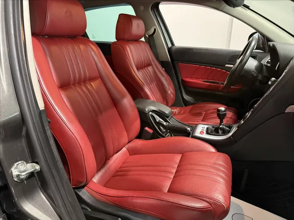 Alfa Romeo 159 2,4 JTDm V5 147 kW BOSE TOP - foto 29