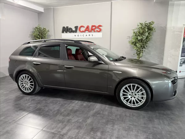 Alfa Romeo 159 2,4 JTDm V5 147 kW BOSE TOP - foto 39