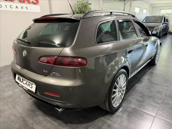 Alfa Romeo 159 2,4 JTDm V5 147 kW BOSE TOP - foto 5