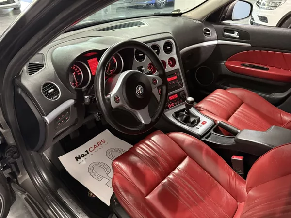 Alfa Romeo 159 2,4 JTDm V5 147 kW BOSE TOP - foto 8
