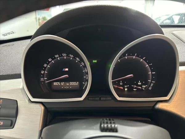 BMW Z4 3,3 M COUPE 252KW KŮŽE BIXEN - foto 9