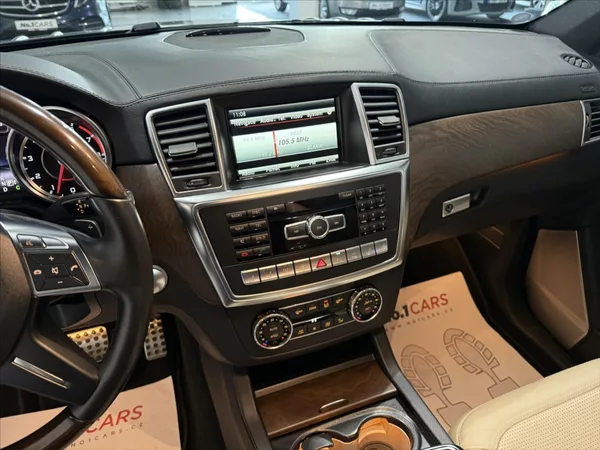 Mercedes-Benz GL 5,5 63 AMG BANG &OLUFSEN - foto 13
