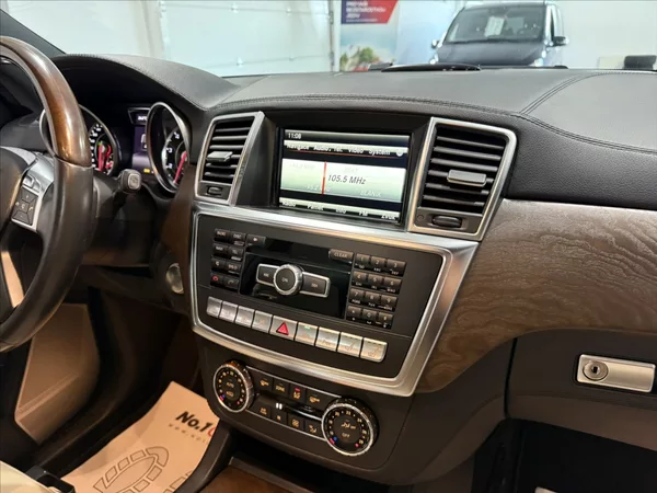 Mercedes-Benz GL 5,5 63 AMG BANG &OLUFSEN - foto 18
