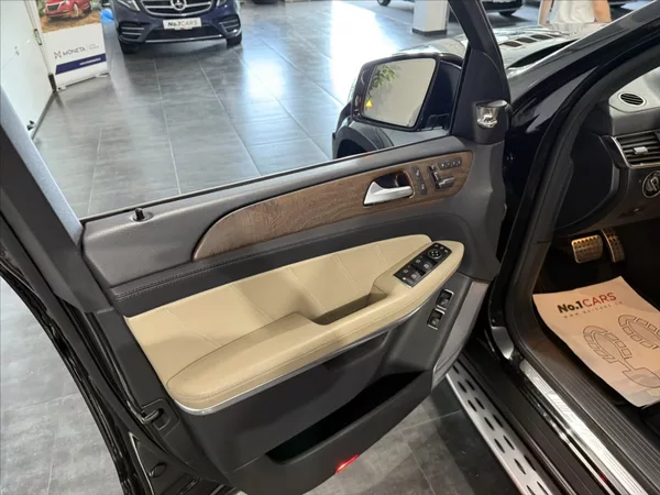 Mercedes-Benz GL 5,5 63 AMG BANG &OLUFSEN - foto 6