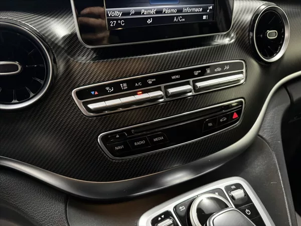 Mercedes-Benz Třídy V 2,0 250D 4MATIC AMG KAMERA - foto 17