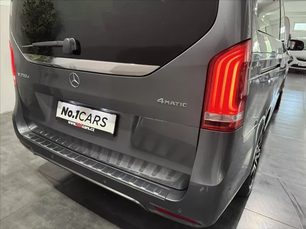 Mercedes-Benz Třídy V 2,0 250D 4MATIC AMG KAMERA - foto 26