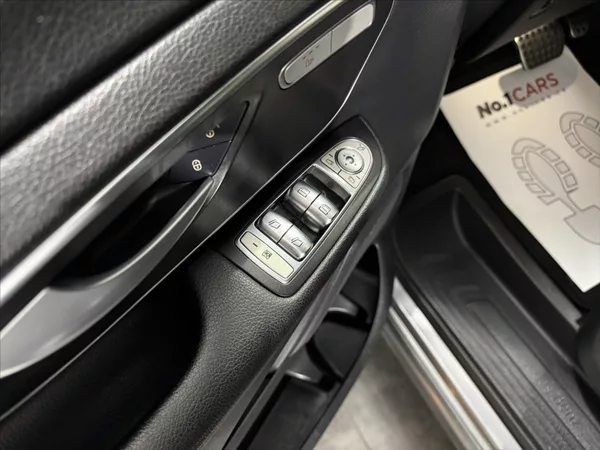 Mercedes-Benz Třídy V 2,0 250D 4MATIC AMG KAMERA - foto 7