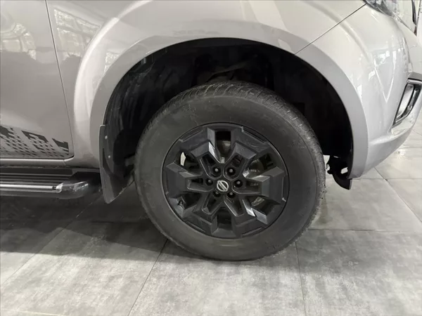 Nissan Navara 2,3 D TEKNA AT DOUBLE DPH - foto 28