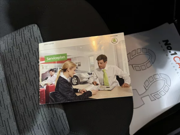 Škoda Octavia 1,4 TSI 90KW BEZ KOROZE STK - foto 22