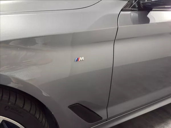 BMW Řada 5 3,0 540i LUXURY M-PAKET HARM - foto 34