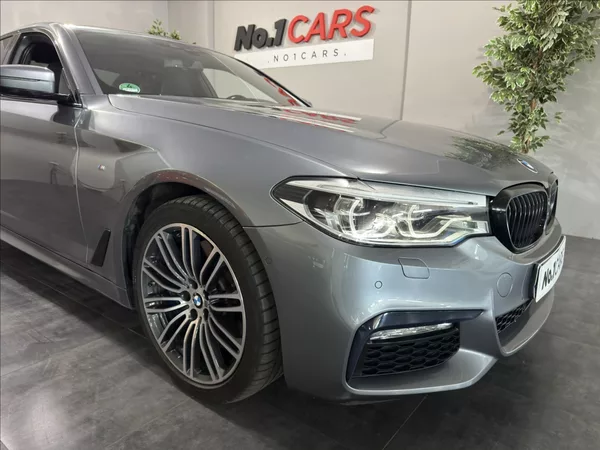 BMW Řada 5 3,0 540i LUXURY M-PAKET HARM - foto 38