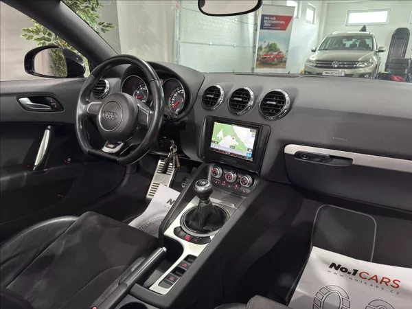 Audi TT 2,0 T211HP FL 3xS-LINE TOP - foto 15