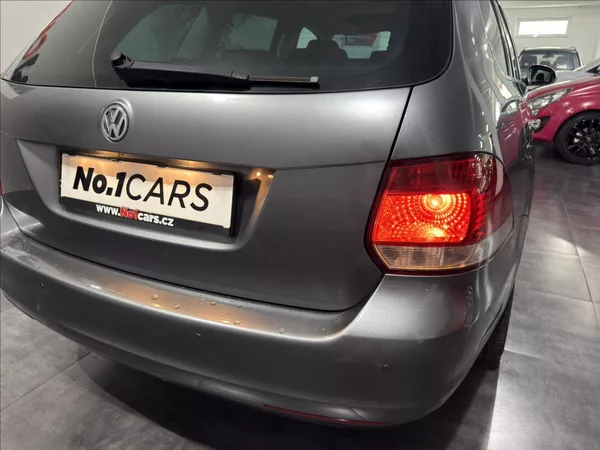 Volkswagen Golf 1,4 TSI HIGHLINE PANORAMA - foto 24