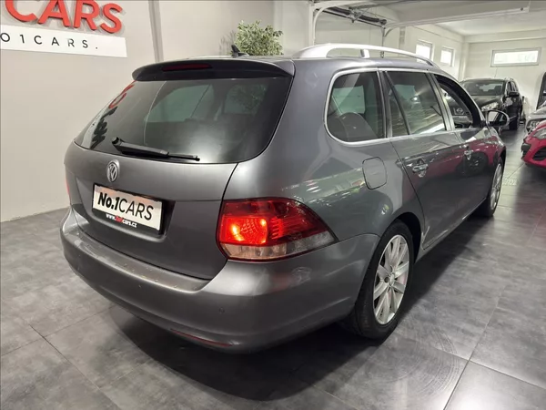 Volkswagen Golf 1,4 TSI HIGHLINE PANORAMA - foto 5