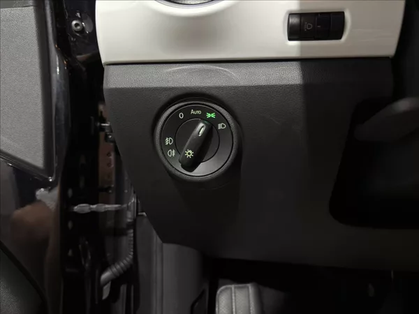 Škoda Citigo 1,0 MPI FUN AUTOMAT VÝHŘEV - foto 11