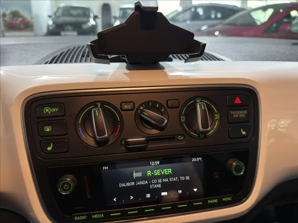 Škoda Citigo 1,0 MPI FUN AUTOMAT VÝHŘEV - foto 14