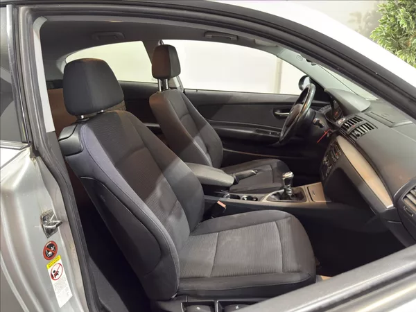 BMW Řada 1 2,0 D 105 kW ZADNÍ ČIDLA - foto 15