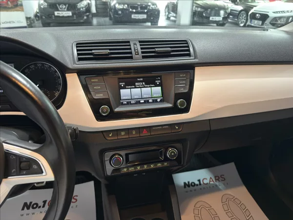 Škoda Fabia 1,2 TSI SPORT VÝHŘEV SEDADEL - foto 12