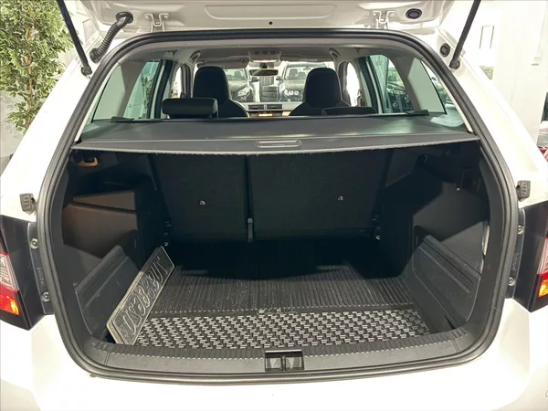 Škoda Fabia 1,2 TSI SPORT VÝHŘEV SEDADEL - foto 21