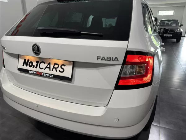 Škoda Fabia 1,2 TSI SPORT VÝHŘEV SEDADEL - foto 22