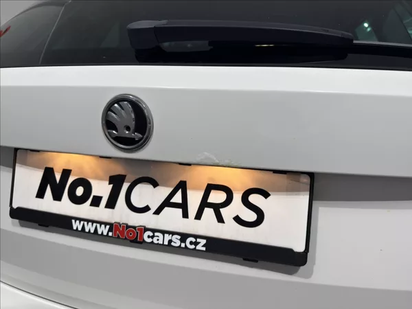 Škoda Fabia 1,2 TSI SPORT VÝHŘEV SEDADEL - foto 23