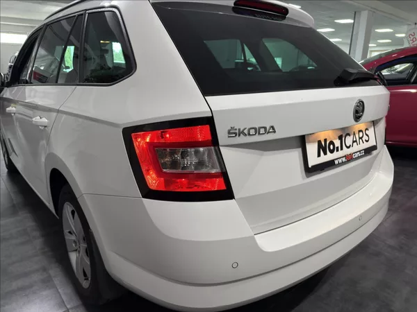 Škoda Fabia 1,2 TSI SPORT VÝHŘEV SEDADEL - foto 24