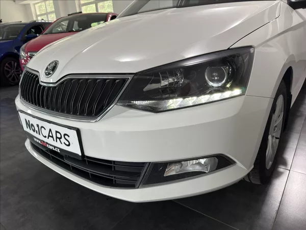 Škoda Fabia 1,2 TSI SPORT VÝHŘEV SEDADEL - foto 26