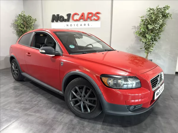 Volvo C30 1,8 i KLIMATIZACE SERVIS ALU